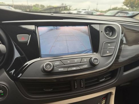 Used 2020 Buick Envision Preferred FWD image 11