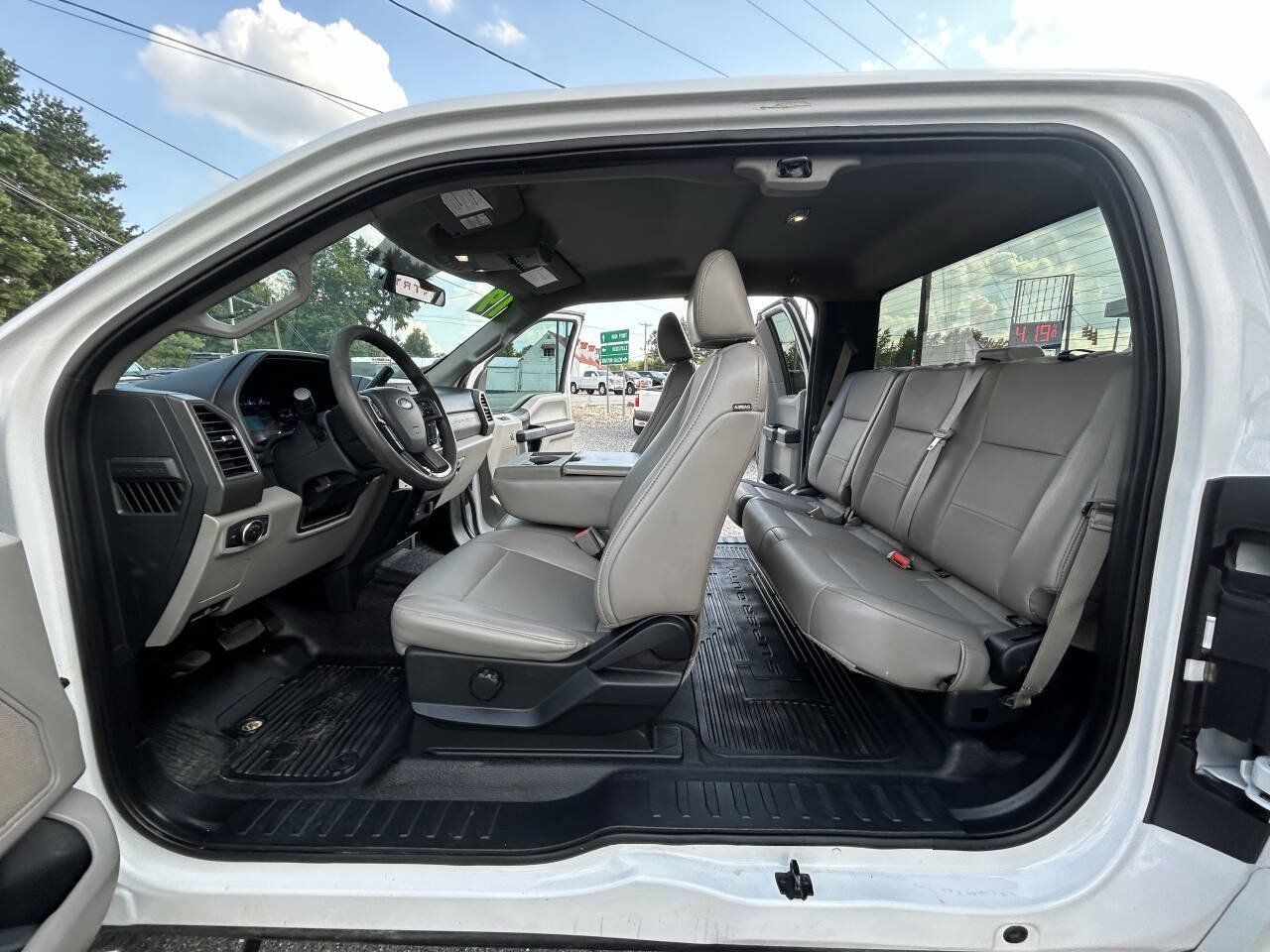 Used 2019 Ford F250 XL w/ XL Value Package AWD/4WD image 18