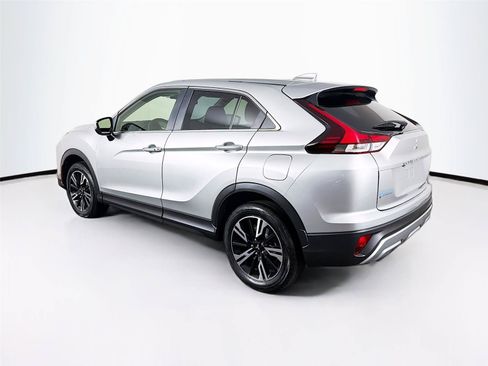 Used 2024 Mitsubishi Eclipse Cross SE AWD/4WD image 9