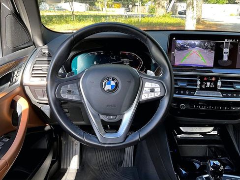 Used 2022 BMW X3 sDrive30i w/ Premium Package 2 image 8