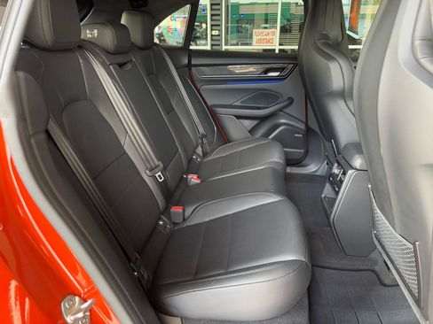 Used 2025 Porsche Macan Turbo Electric image 26