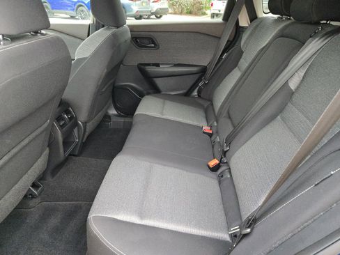 Used 2021 Nissan Rogue S image 13