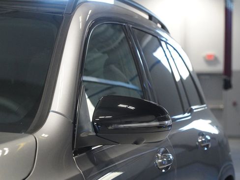 New 2026 Mercedes-Benz GLB 250 4MATIC image 9