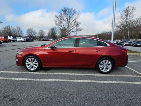 Used 2025 Chevrolet Malibu LT image 5