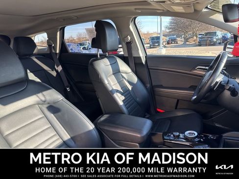 Used 2023 Kia Sportage SX Prestige image 38