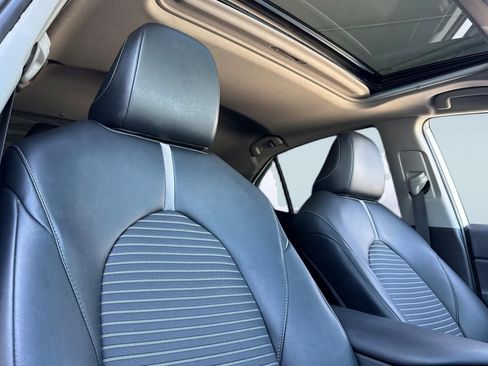 Used 2024 Toyota Camry SE FWD image 30