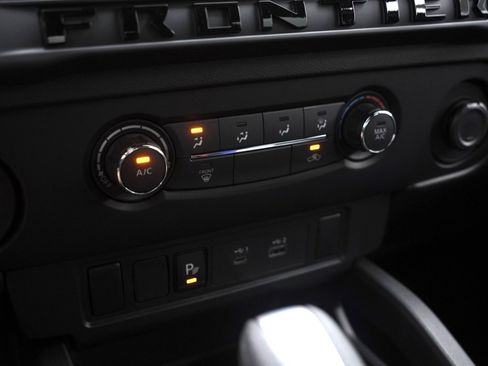 New 2026 Nissan Frontier SV image 14