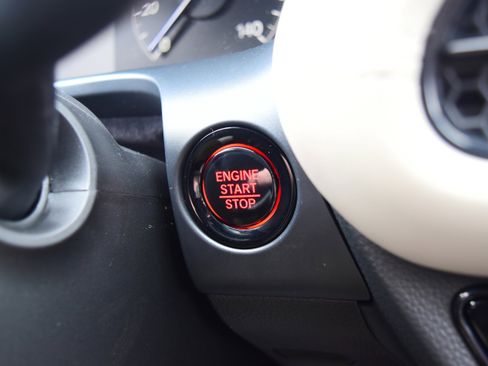 New 2026 Honda HR-V LX image 12