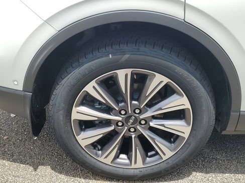 Used 2020 Lincoln Corsair Reserve w/ Equipment Group 201A image 9