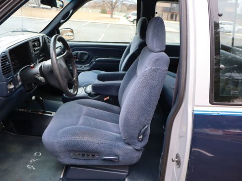 Used 1995 GMC Sierra 2500 4x4 Extended Cab image 19