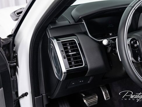 Used 2022 Land Rover Range Rover Sport HSE Silver Edition image 29