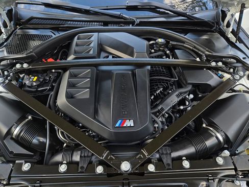 Used 2023 BMW M4 Competition w/ Executive Package RWD image 41