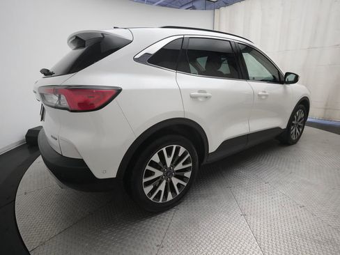 Used 2020 Ford Escape Titanium AWD/4WD image 36