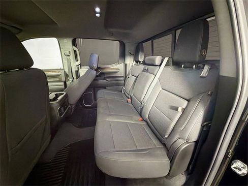 Used 2022 GMC Sierra 1500 Elevation w/ Preferred Package image 22