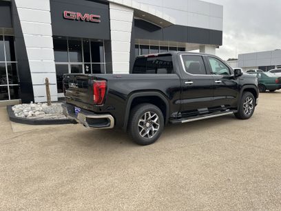 New 2026 GMC Sierra 1500 SLT w/ SLT Premium Plus Package