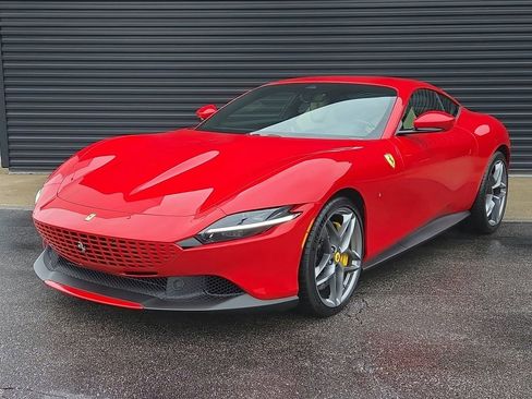 Used 2024 Ferrari Roma RWD image 1