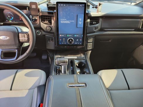 Used 2023 Ford F150 Lightning Platinum AWD/4WD image 9