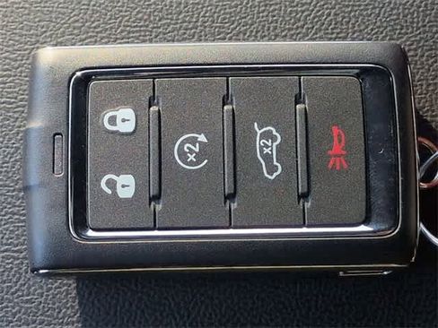 New 2025 Jeep Grand Cherokee Laredo X image 34