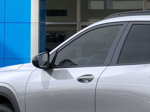 New 2026 Chevrolet Trax RS image 12