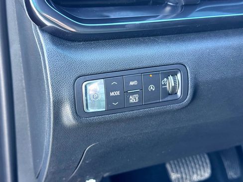 Used 2026 GMC Terrain AT4 w/ Convenience Package III image 15