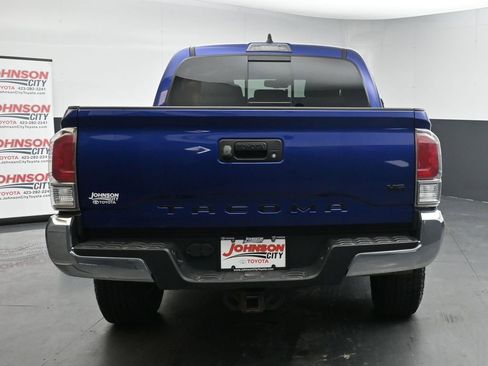 Used 2023 Toyota Tacoma TRD Off-Road image 8