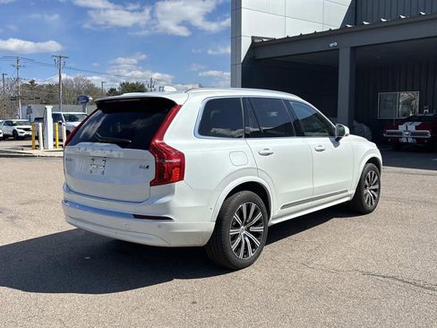 Used 2025 Volvo XC90 B6 Plus image 7