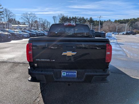 Used 2017 Chevrolet Colorado Z71 image 4