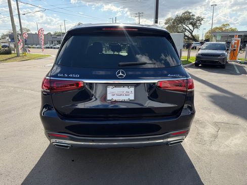 Used 2022 Mercedes-Benz GLS 450 4MATIC image 5