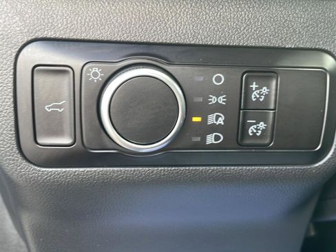 Used 2024 Ford Escape ST-Line w/ Tech Pack #1 AWD/4WD image 13