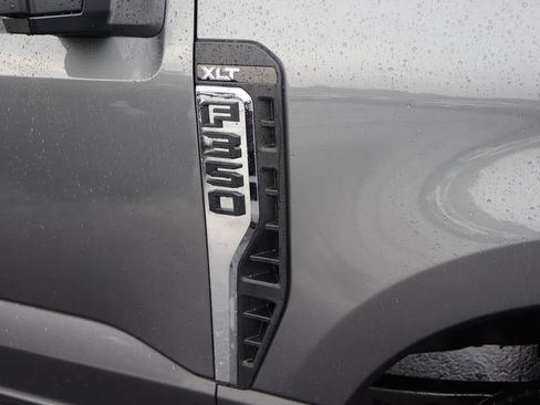 New 2026 Ford F350 XLT w/ FX4 Off-Road Package AWD/4WD image 20