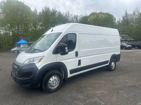 Used 2023 RAM ProMaster 2500 FWD image 17