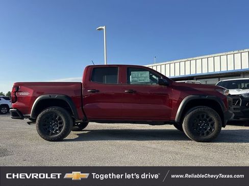 New 2026 Chevrolet Colorado Trail Boss AWD/4WD image 3