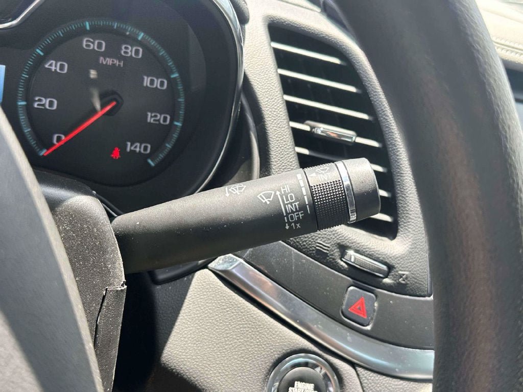 Used 2018 Chevrolet Impala LS FWD image 25