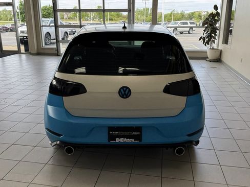 Used 2018 Volkswagen GTI S FWD image 7