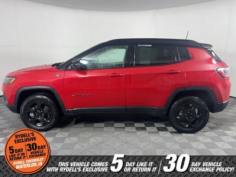 Used 2023 Jeep Compass Trailhawk image 10