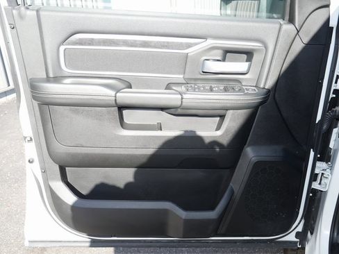 Used 2024 RAM 3500 SLT w/ Quick Order Package 2YG SLT image 11