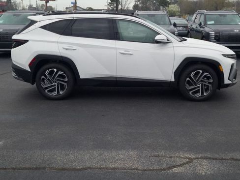 New 2026 Hyundai Tucson Limited FWD image 4