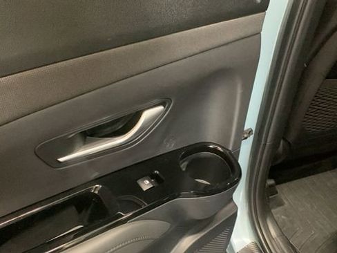 Used 2022 Hyundai Santa Cruz Limited image 17