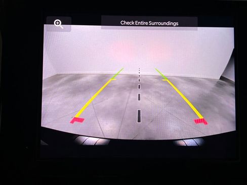 Used 2025 Jeep Grand Cherokee Altitude image 53