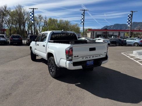 Used 2021 Toyota Tacoma Limited w/ Nightshade Package AWD/4WD image 6