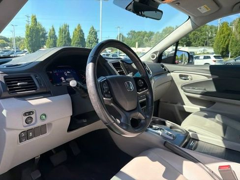 Used 2021 Honda Pilot EX-L image 11