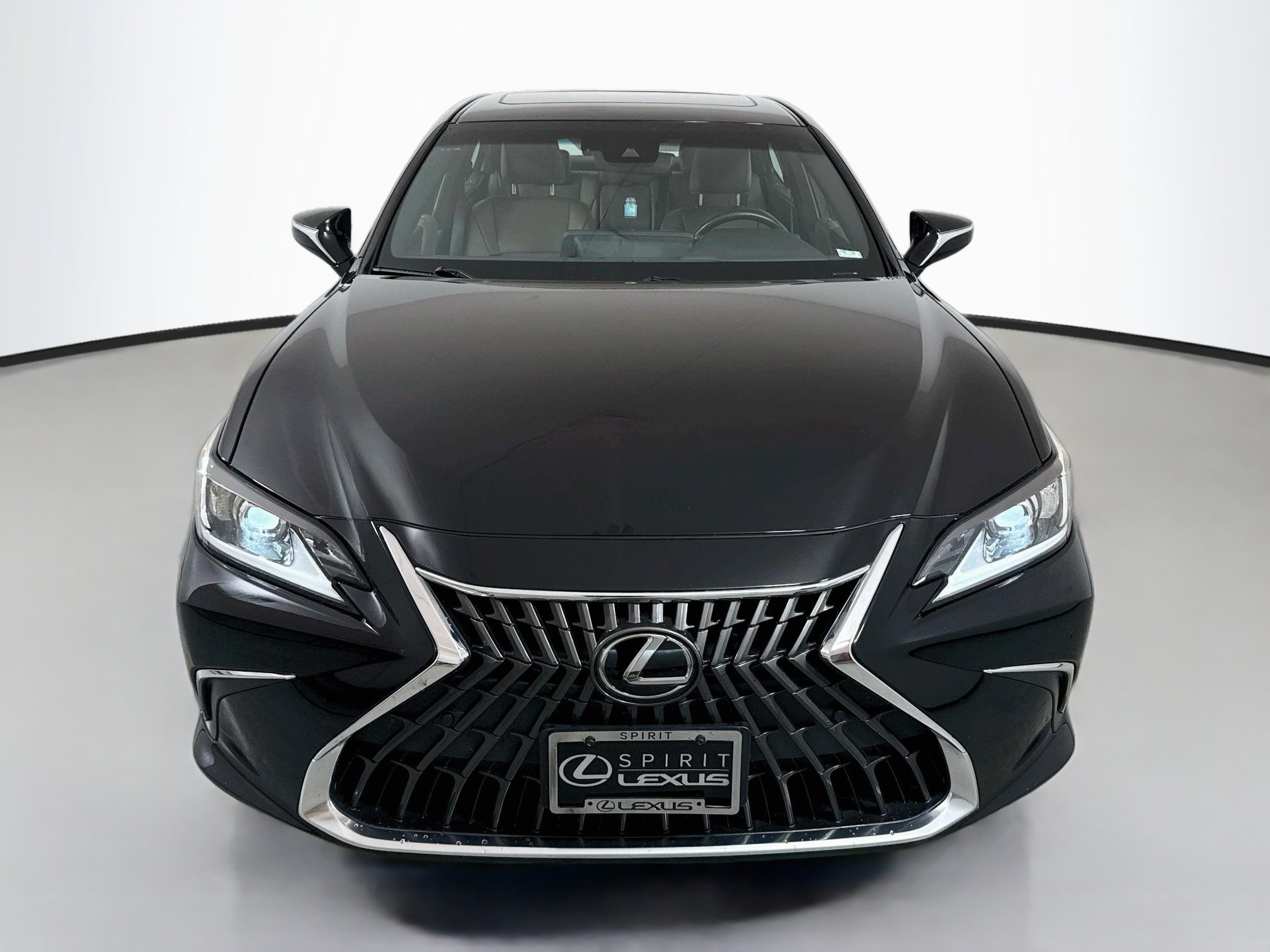 Used 2024 Lexus ES 350 w/ Premium Package FWD image 3