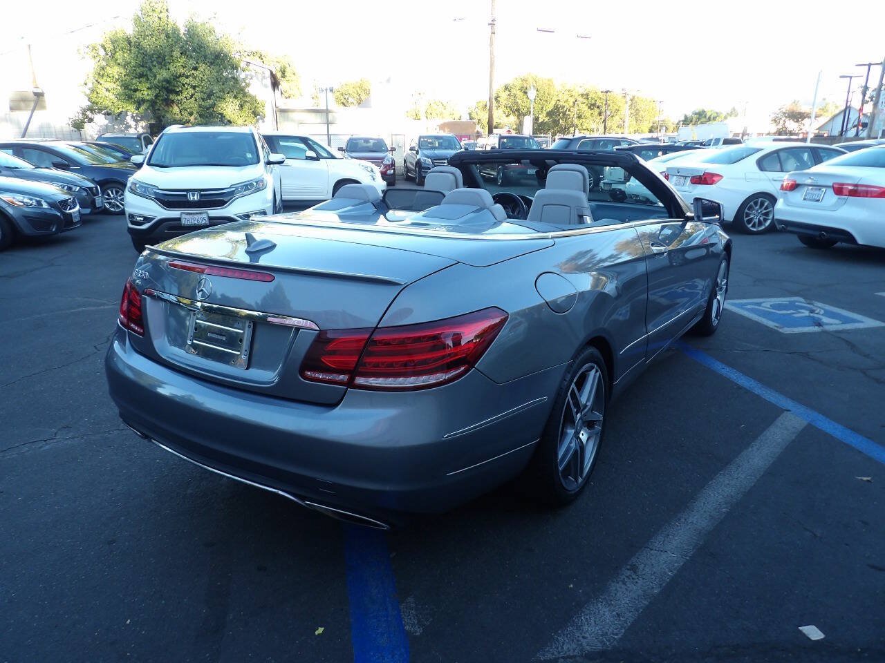 Used 2014 Mercedes-Benz E 350 Cabriolet image 3