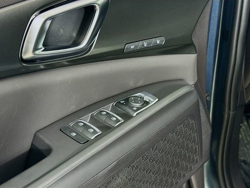 New 2026 Kia Carnival SX image 21