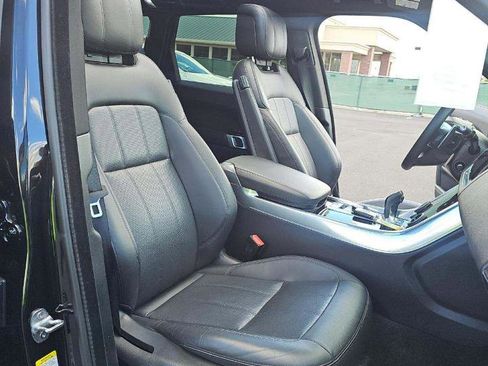 Used 2022 Land Rover Range Rover Sport HSE Silver Edition image 3