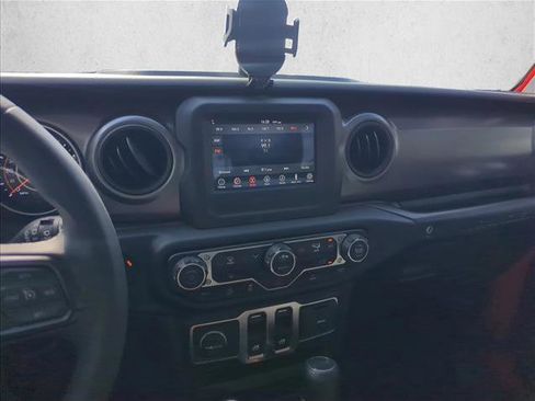 Used 2023 Jeep Wrangler Sport AWD/4WD image 14