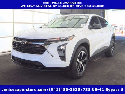 Used 2025 Chevrolet Trax RS w/ Driver Confidence Package