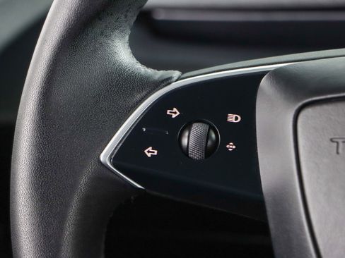 Used 2025 Tesla Model 3 Long Range image 13