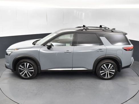 New 2025 Nissan Pathfinder Platinum w/ Cargo Package image 49