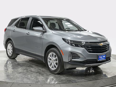Used 2024 Chevrolet Equinox LT w/ LPO, Floor Liner Package AWD/4WD image 9